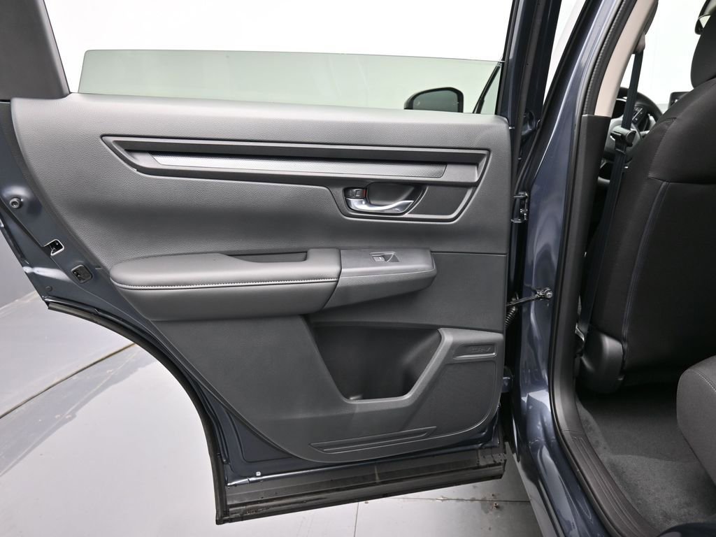 Certified 2026 Honda CR-V EX image 33