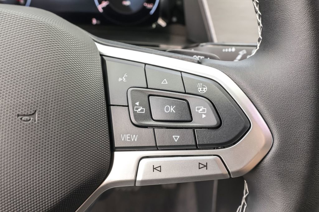 New 2026 Volkswagen Atlas Cross Sport SE AWD/4WD image 28