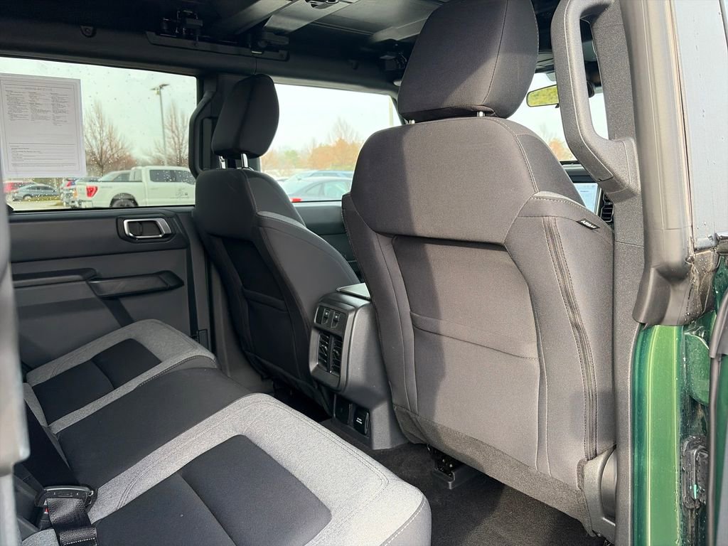 Used 2025 Ford Bronco Big Bend AWD/4WD image 32