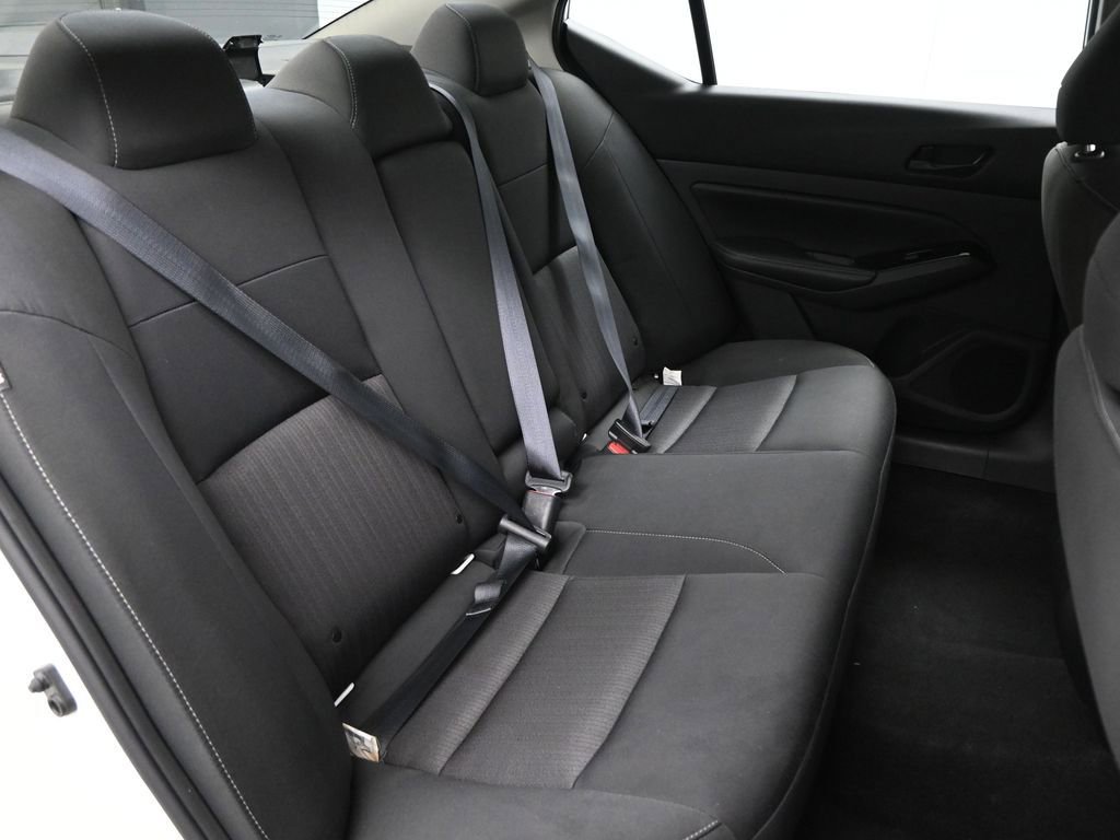 Used 2023 Nissan Altima 2.5 SV image 13