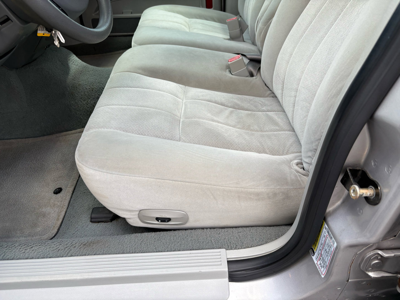 Used 2005 Mercury Grand Marquis GS image 37