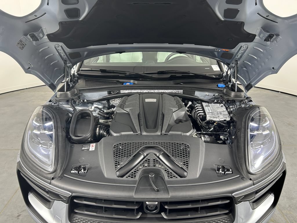 New 2026 Porsche Macan S AWD/4WD image 30