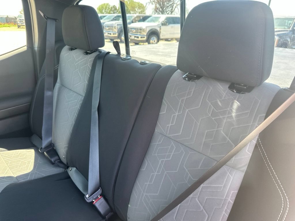 Used 2023 Toyota Tacoma TRD Sport AWD/4WD image 21