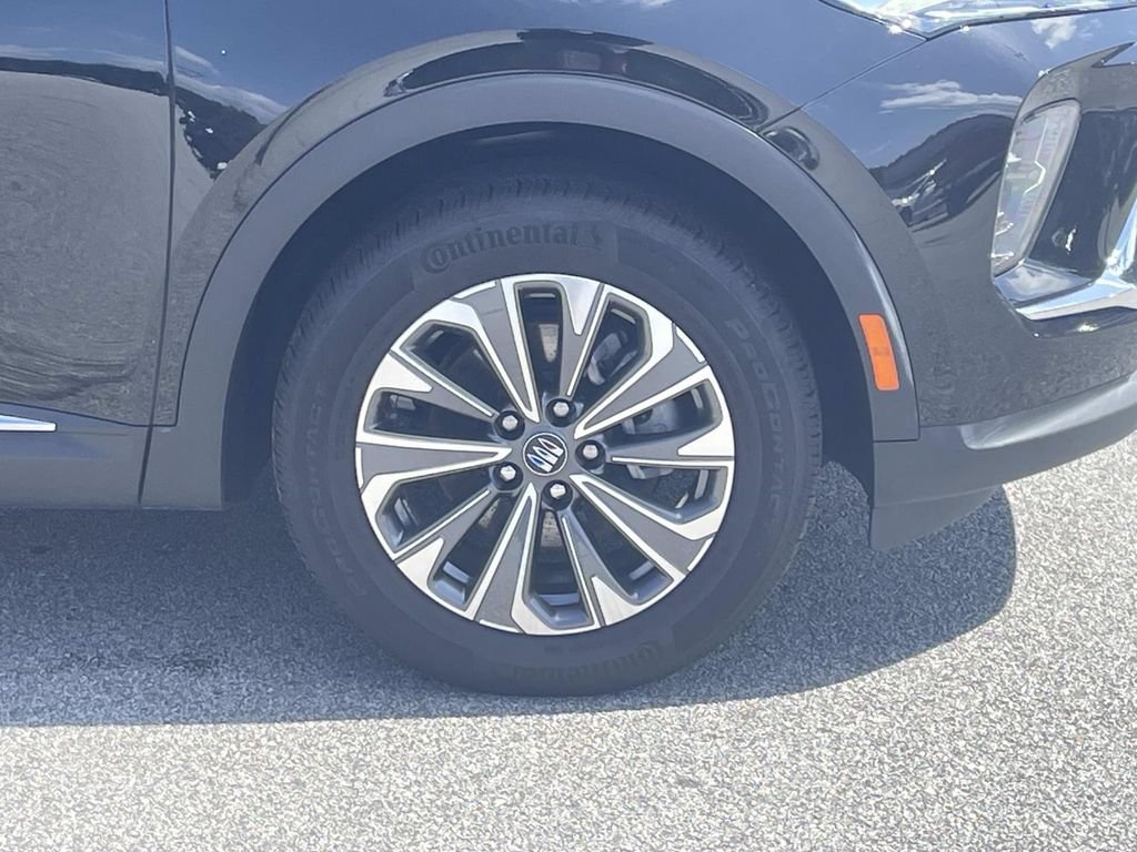 Used 2024 Buick Envision Preferred AWD/4WD image 10