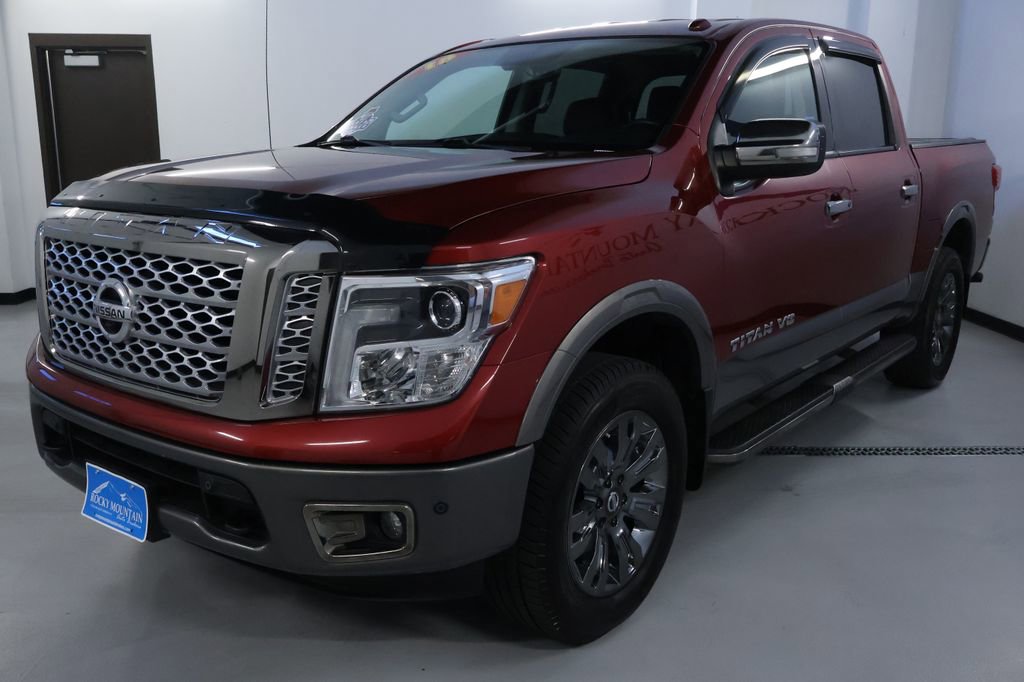 Used 2018 Nissan Titan Platinum Reserve image 3