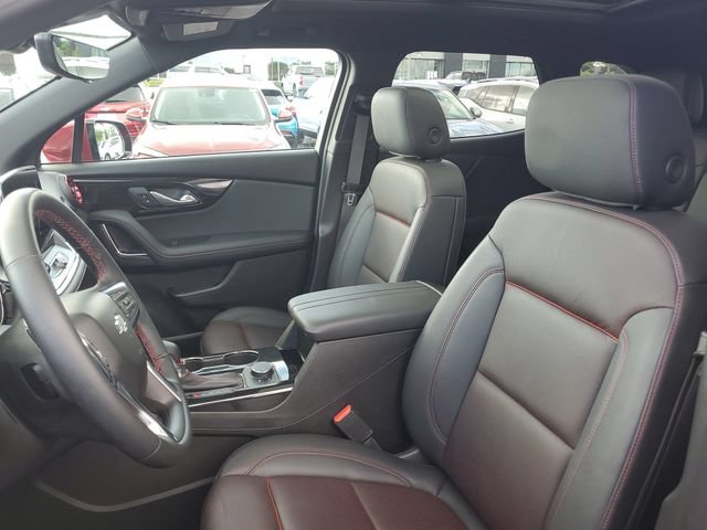 Certified 2024 Chevrolet Blazer RS w/ Driver Confidence II Package FWD image 17