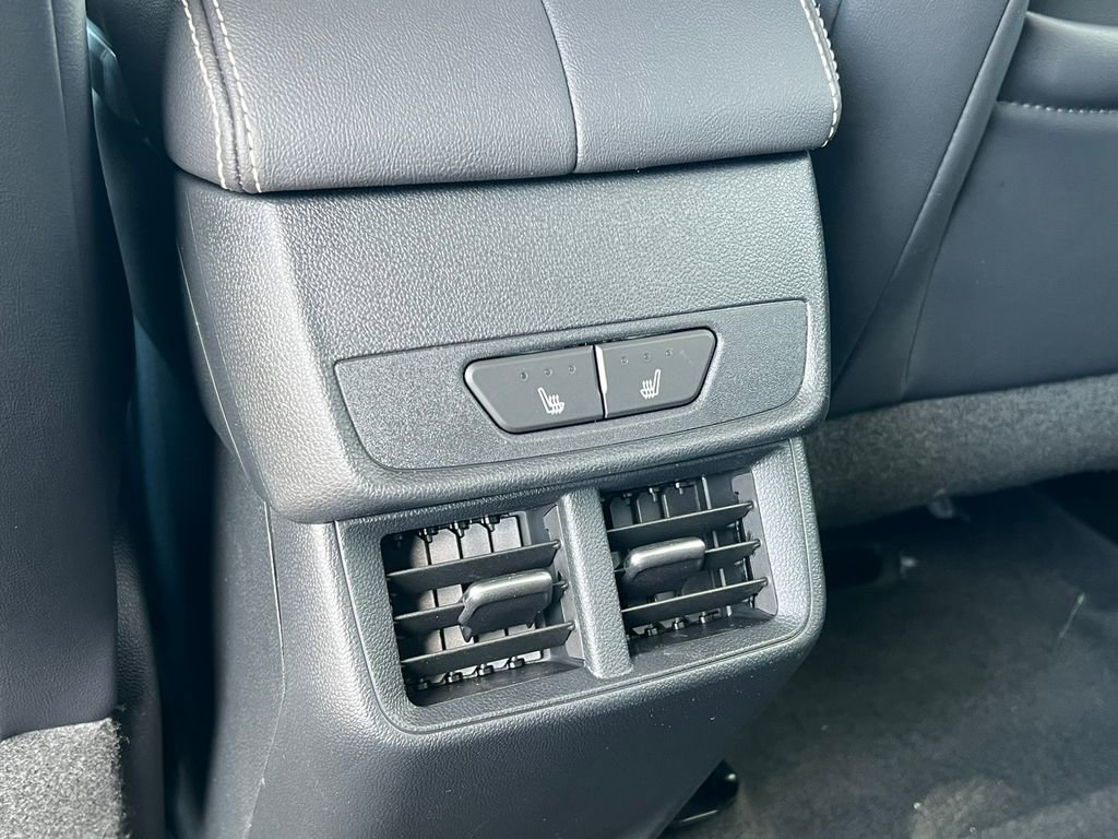 New 2026 GMC Terrain Denali w/ LPO, Floor Liner Package image 34