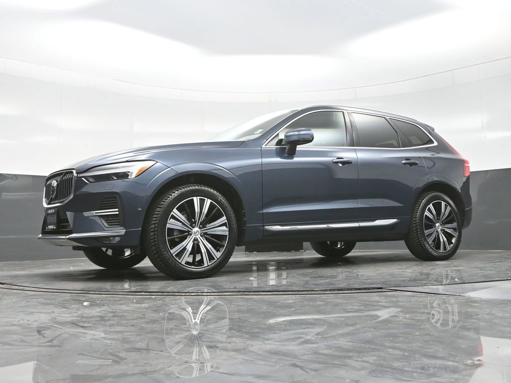 Used 2023 Volvo XC60 B5 Plus w/ Climate Package image 20