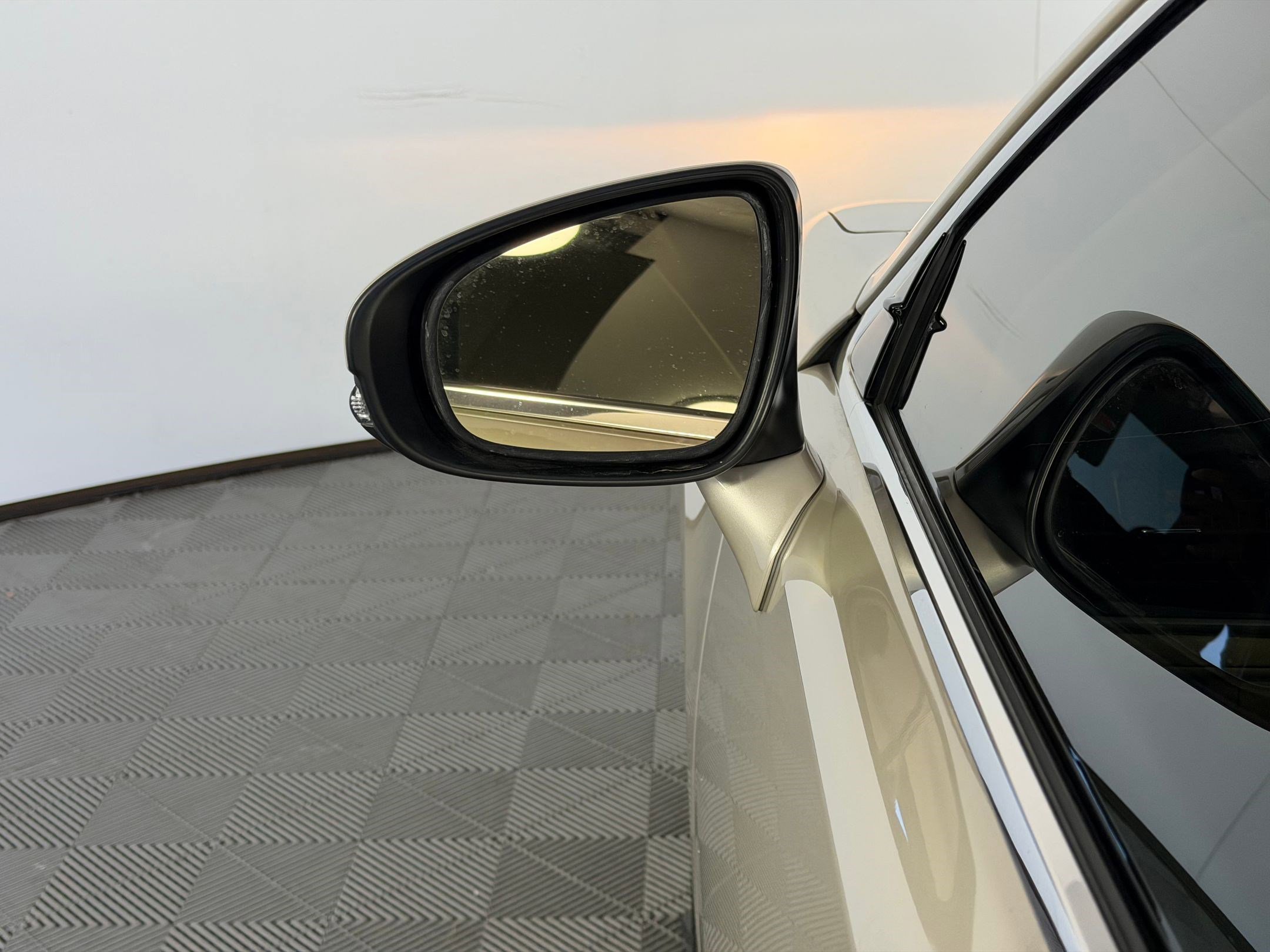 Used 2015 Lexus ES 350 image 24