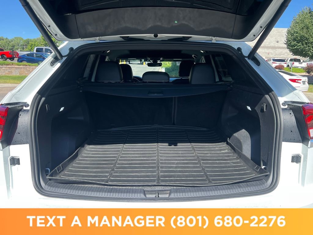 Used 2024 Volkswagen Atlas Cross Sport SE AWD/4WD image 11