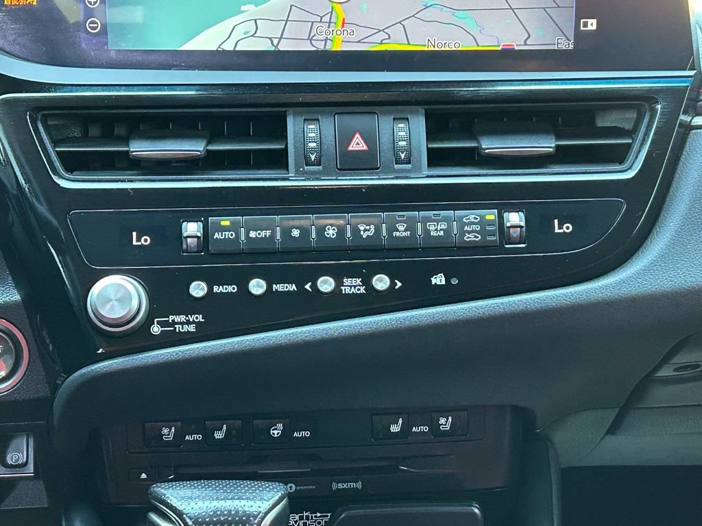 Used 2022 Lexus ES 350 F Sport w/ Accessory Package FWD image 16