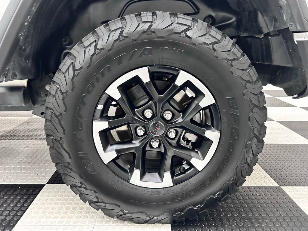 Certified 2025 Jeep Wrangler Unlimited Rubicon image 13