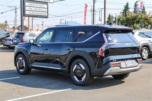 New 2026 Kia EV9 Light image 6