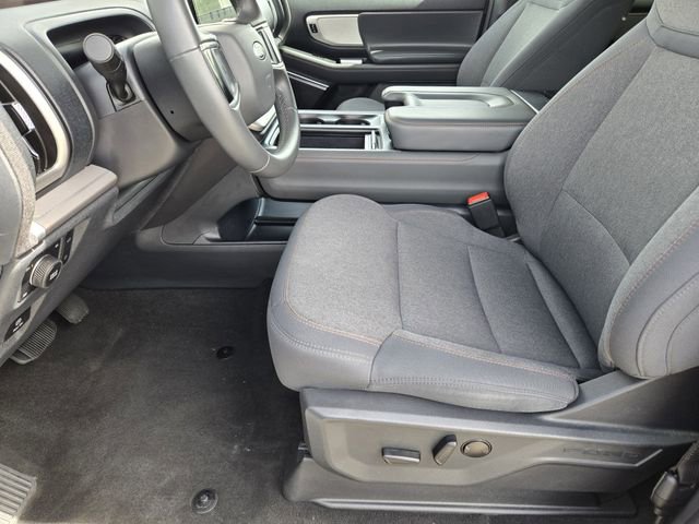 Used 2025 Ford Expedition Max Active AWD/4WD image 11