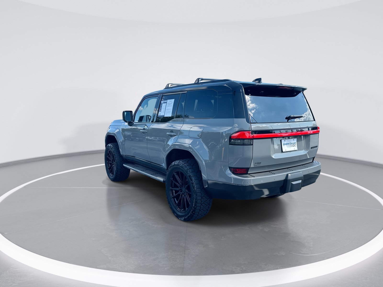 Used 2024 Lexus GX 550 w/ Cold Area Package AWD/4WD image 7