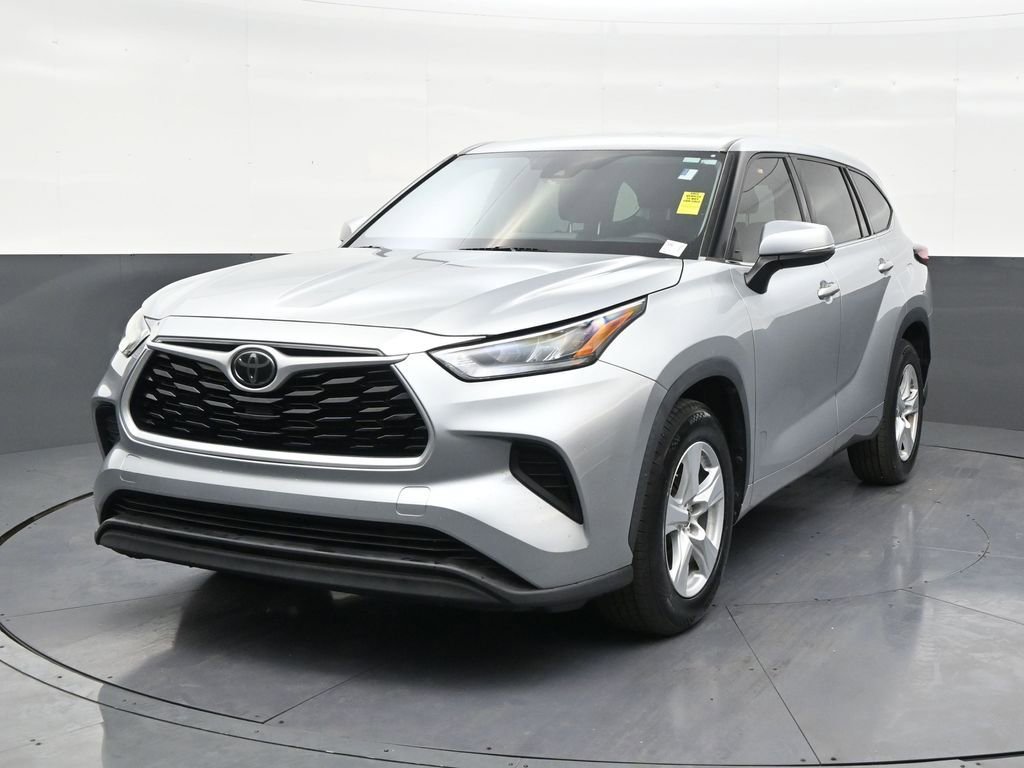 Used 2020 Toyota Highlander L image 8