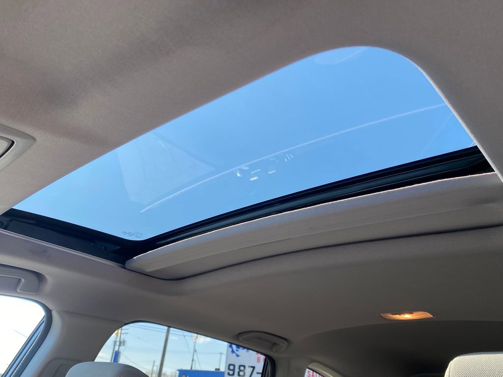 Used 2019 Honda CR-V EX image 12