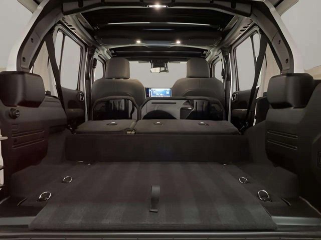 Used 2025 Jeep Wrangler Unlimited Sahara w/ Safety Group image 99