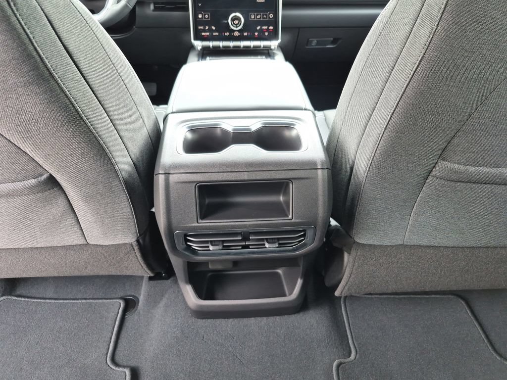 New 2026 GMC Sierra EV Elevation w/ LPO, Elevation Dark Package AWD/4WD image 32
