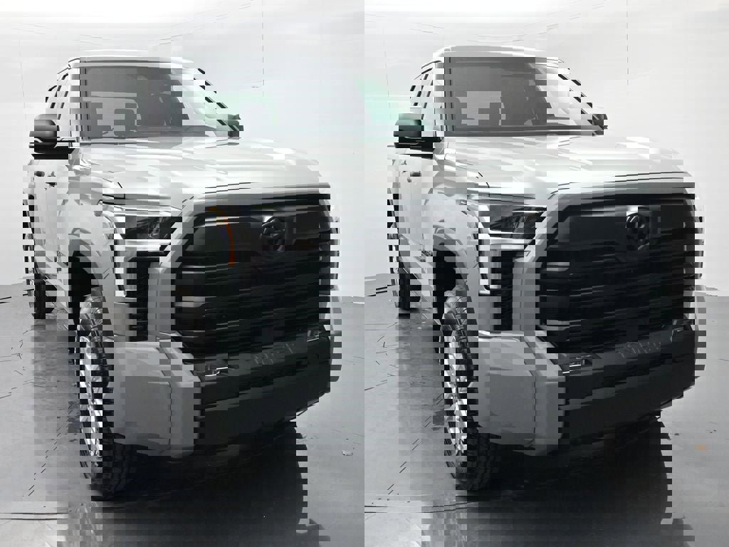 New 2026 Toyota Tundra SR5 image 2