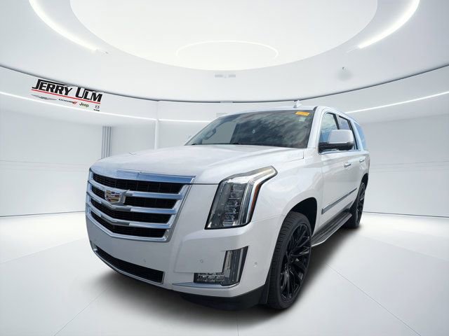 Used 2017 Cadillac Escalade Luxury RWD image 6