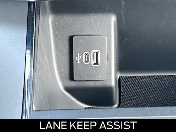 New 2025 Ford F150 Lightning Flash image 25