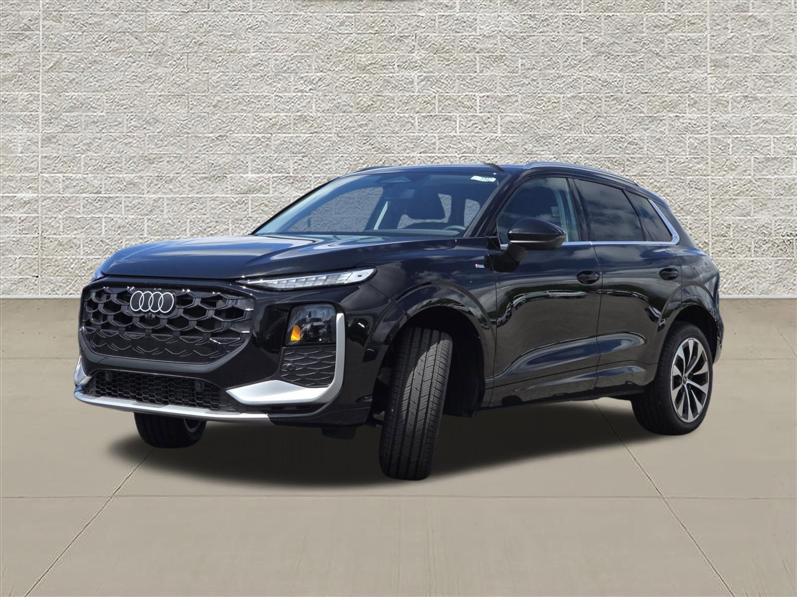 New 2026 Audi Q3 quattro 2.0T AWD/4WD image 3