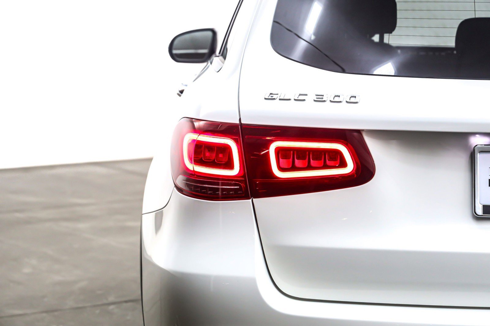 Used 2022 Mercedes-Benz GLC 300 image 15