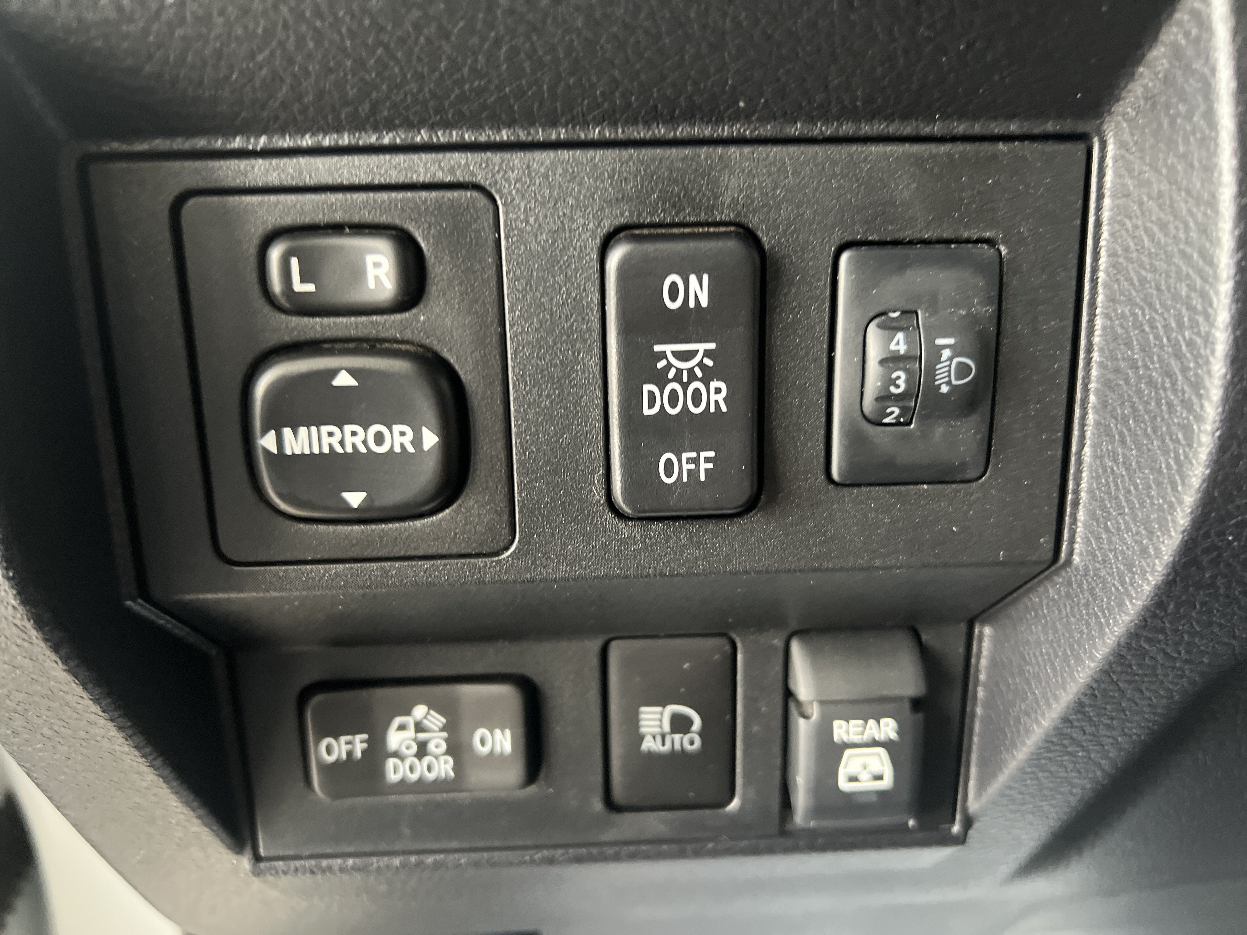 Used 2021 Toyota Tundra SR5 w/ TRD Sport Package AWD/4WD image 17