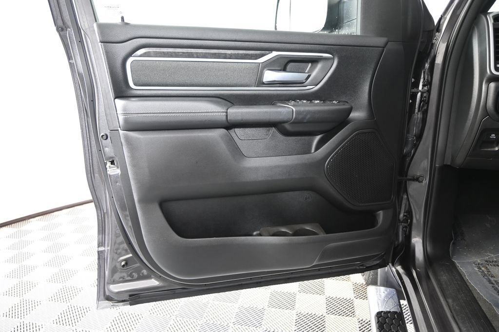 Used 2021 RAM 1500 Big Horn AWD/4WD image 18