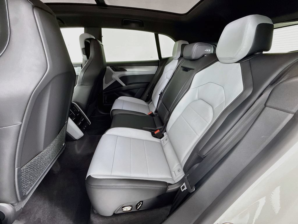 New 2026 Porsche Cayenne S AWD/4WD image 24
