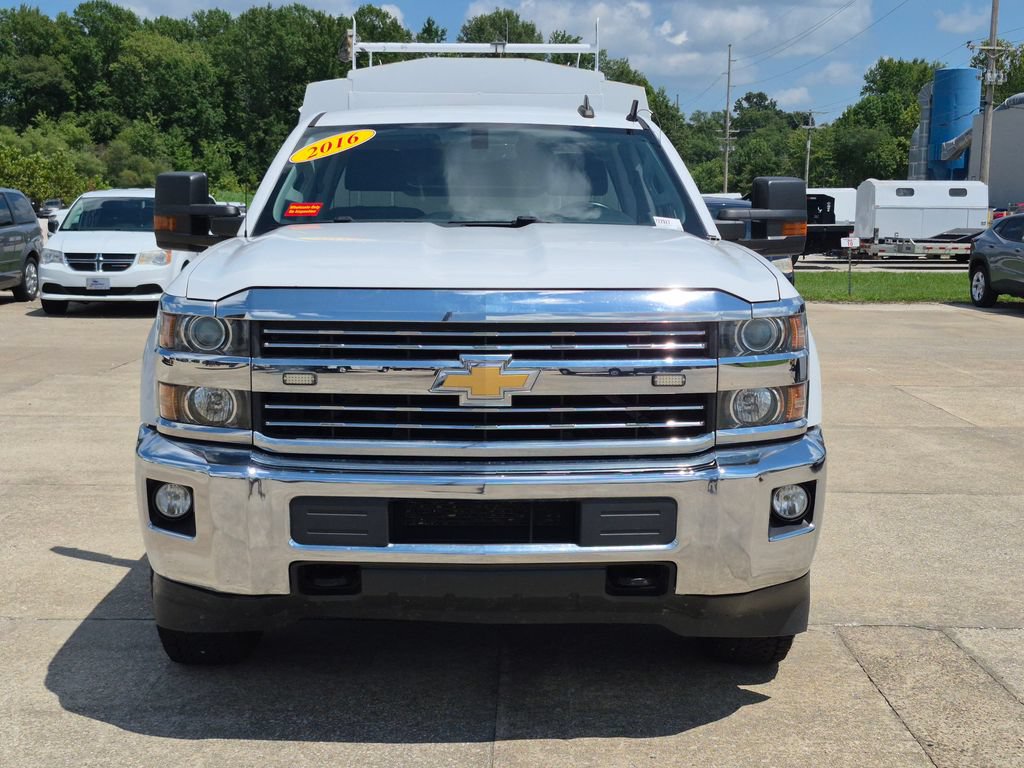 Used 2016 Chevrolet Silverado 2500 LT w/ Snow Plow Prep Package AWD/4WD image 2