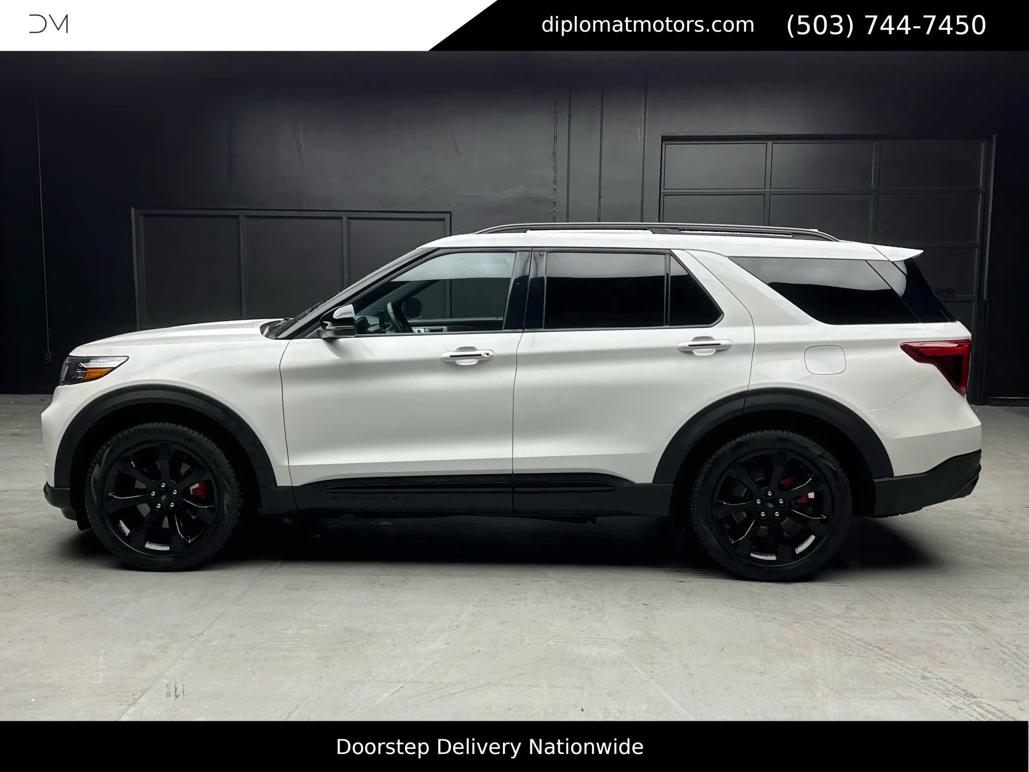 Used 2024 Ford Explorer ST w/ Equipment Group 401A image 3