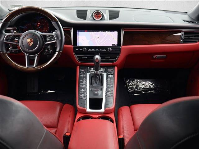 Used 2020 Porsche Macan GTS AWD/4WD image 21