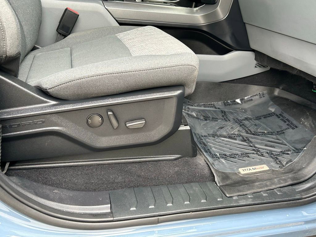 Used 2023 Ford F150 Lightning XLT w/ Equipment Group 312A High image 39