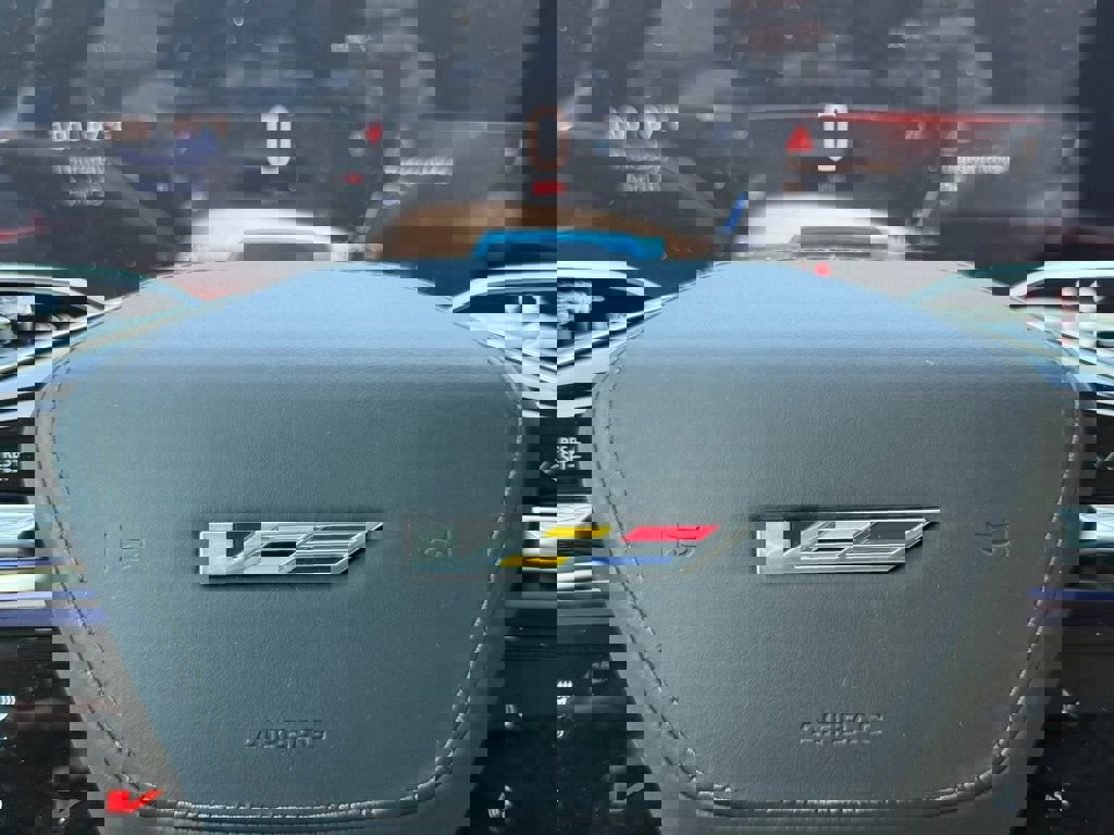 New 2026 Cadillac Optiq V AWD/4WD image 24