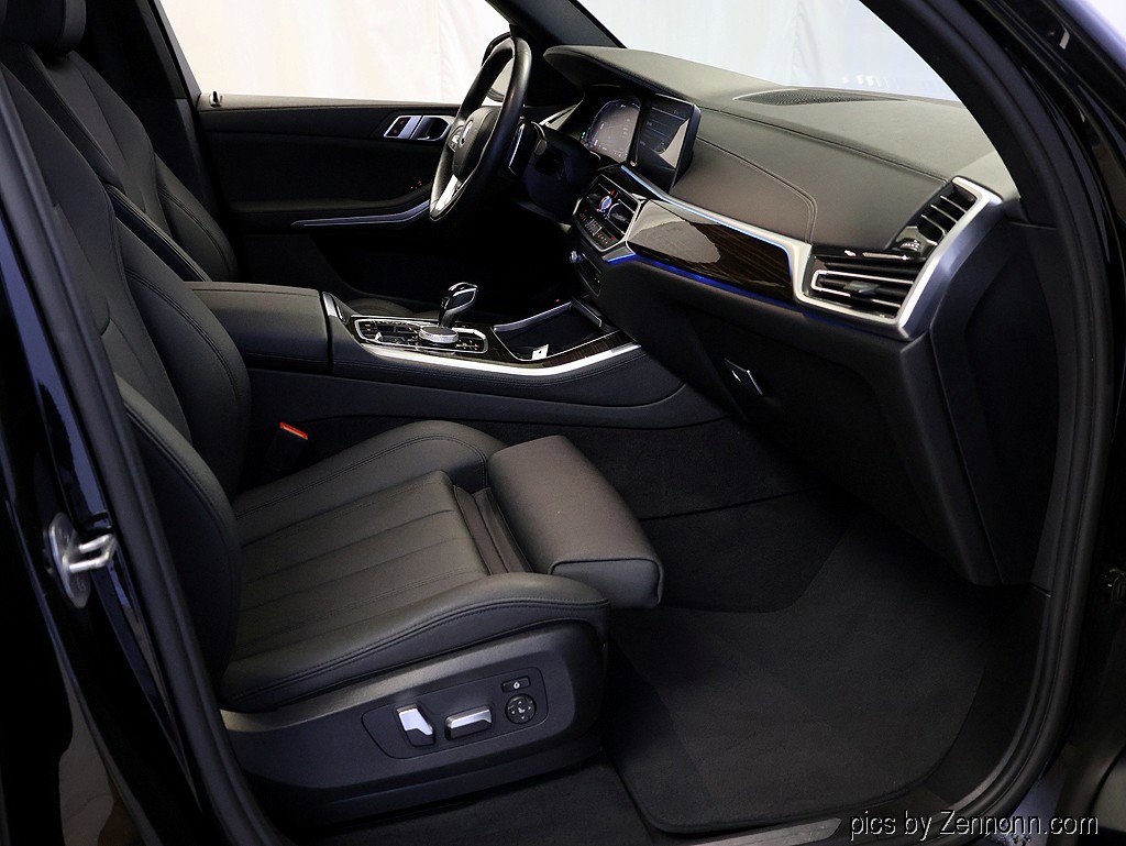 Used 2021 BMW X5 xDrive45e w/ Parking Assistance Package image 36