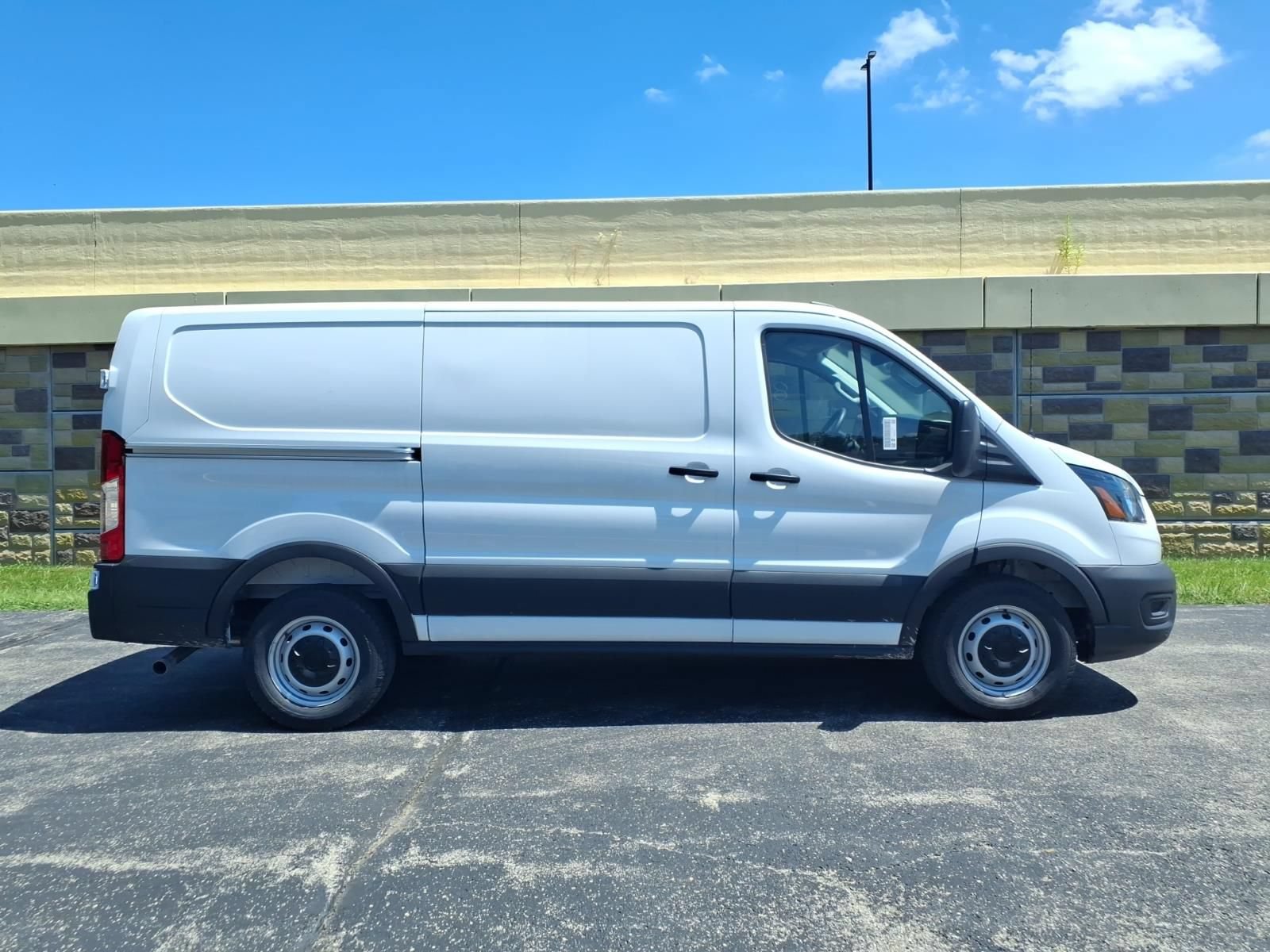New 2026 Ford Transit 150 Low Roof RWD image 9