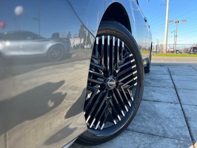 Used 2024 Nissan Leaf SV Plus image 2