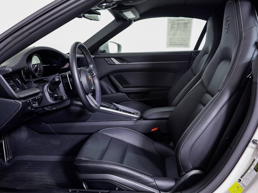 Certified 2024 Porsche 911 Carrera image 5