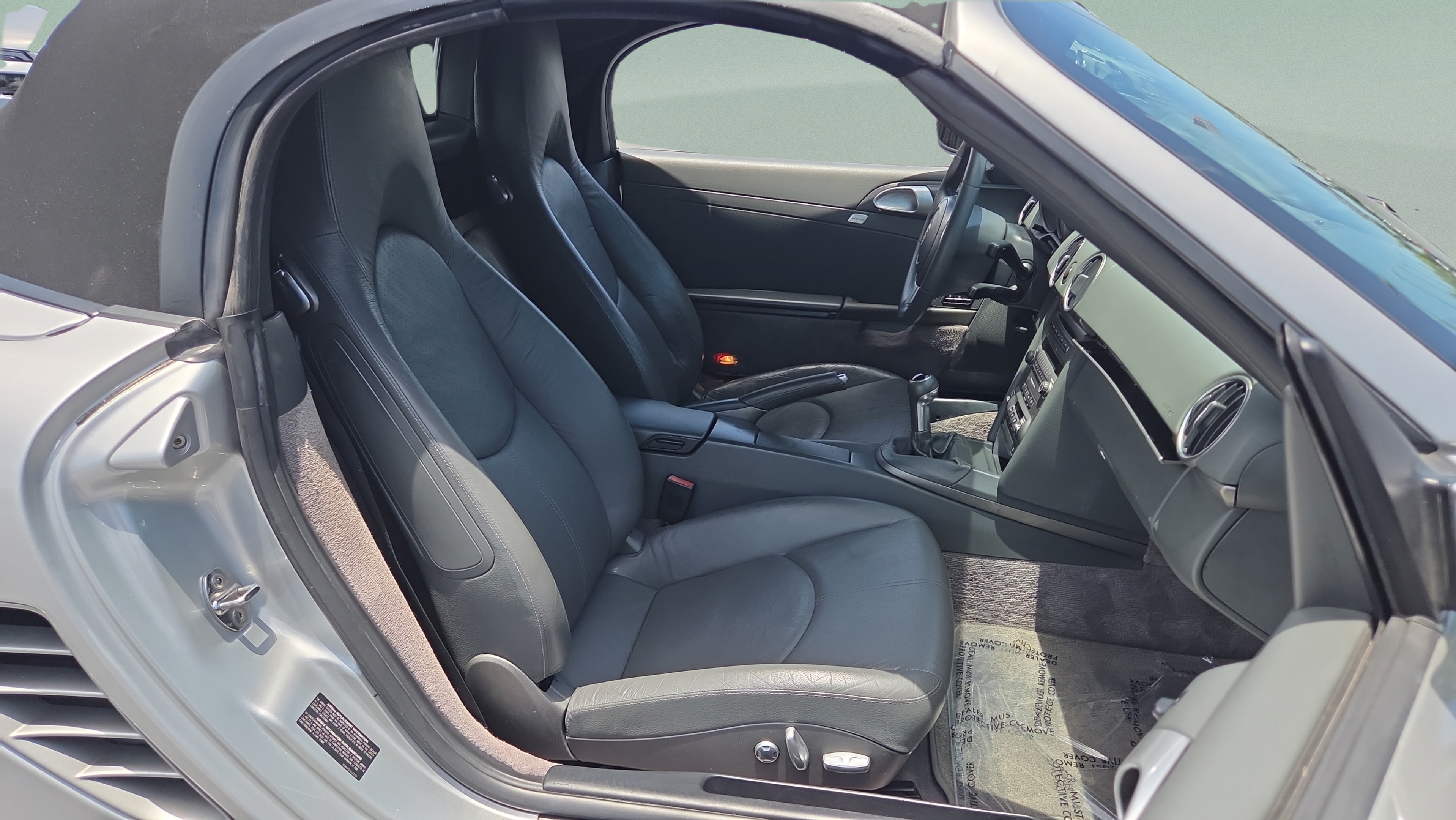 Used 2005 Porsche Boxster RWD image 13