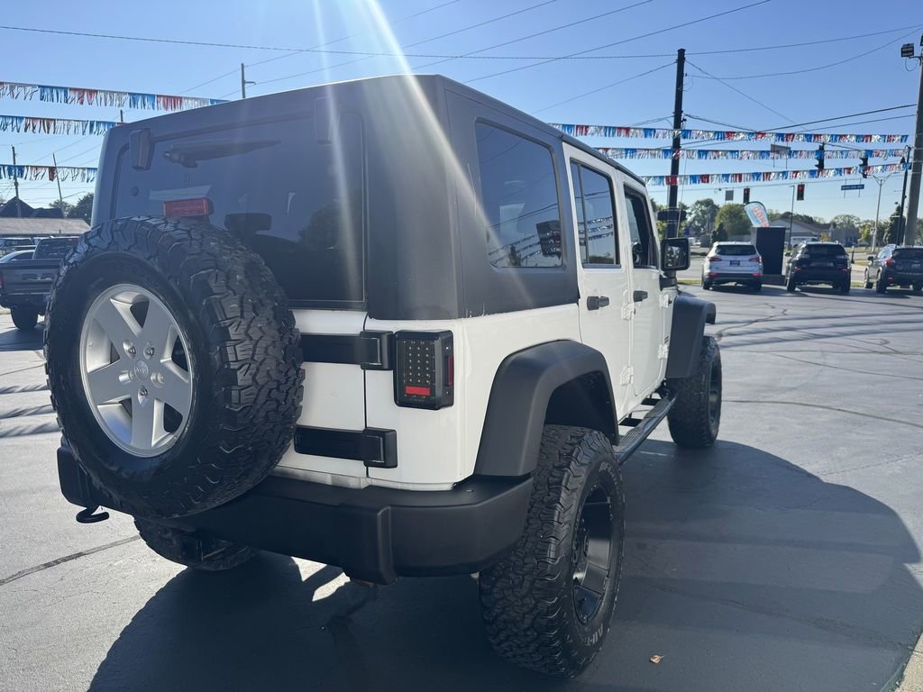 Used 2012 Jeep Wrangler Unlimited Sport image 3
