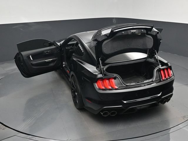 Used 2021 Ford Mustang Shelby GT500 w/ Technology Package RWD image 30