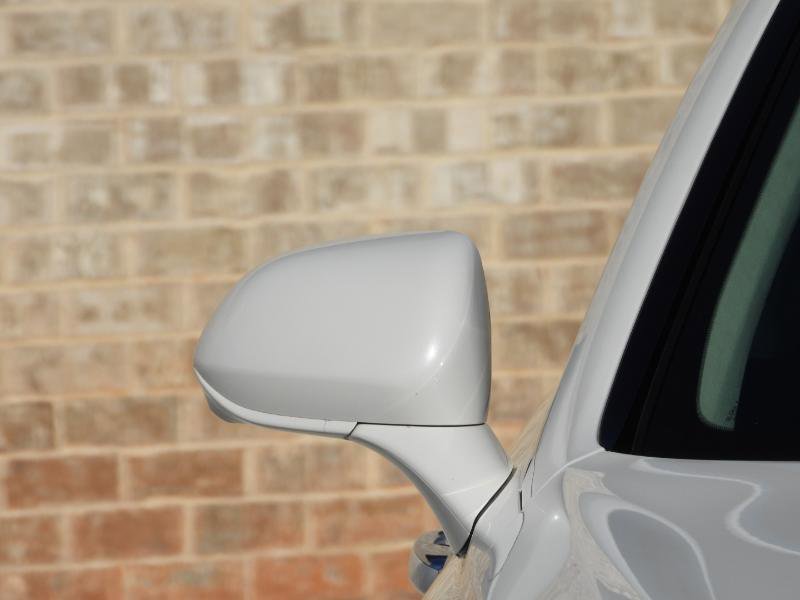 Used 2020 Genesis G90 3.3T Premium image 36