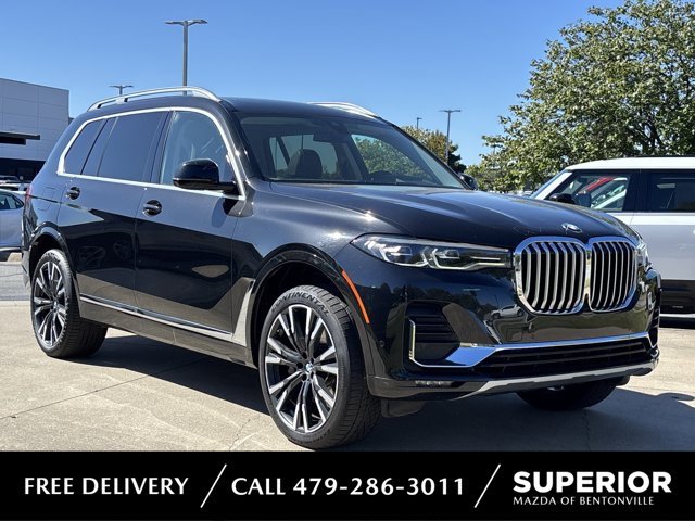Used 2022 BMW X7 xDrive40i w/ Cold Weather Package image 1