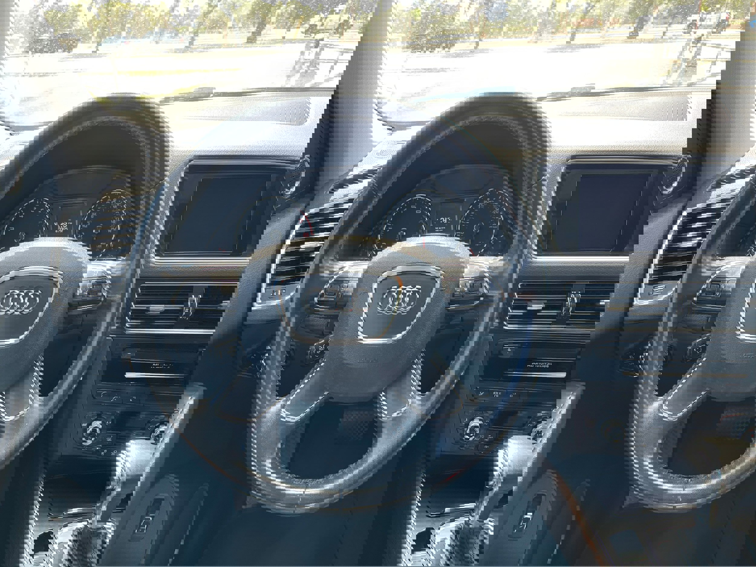 Used 2016 Audi Q5 2.0T Premium Plus w/ Technology Package image 13