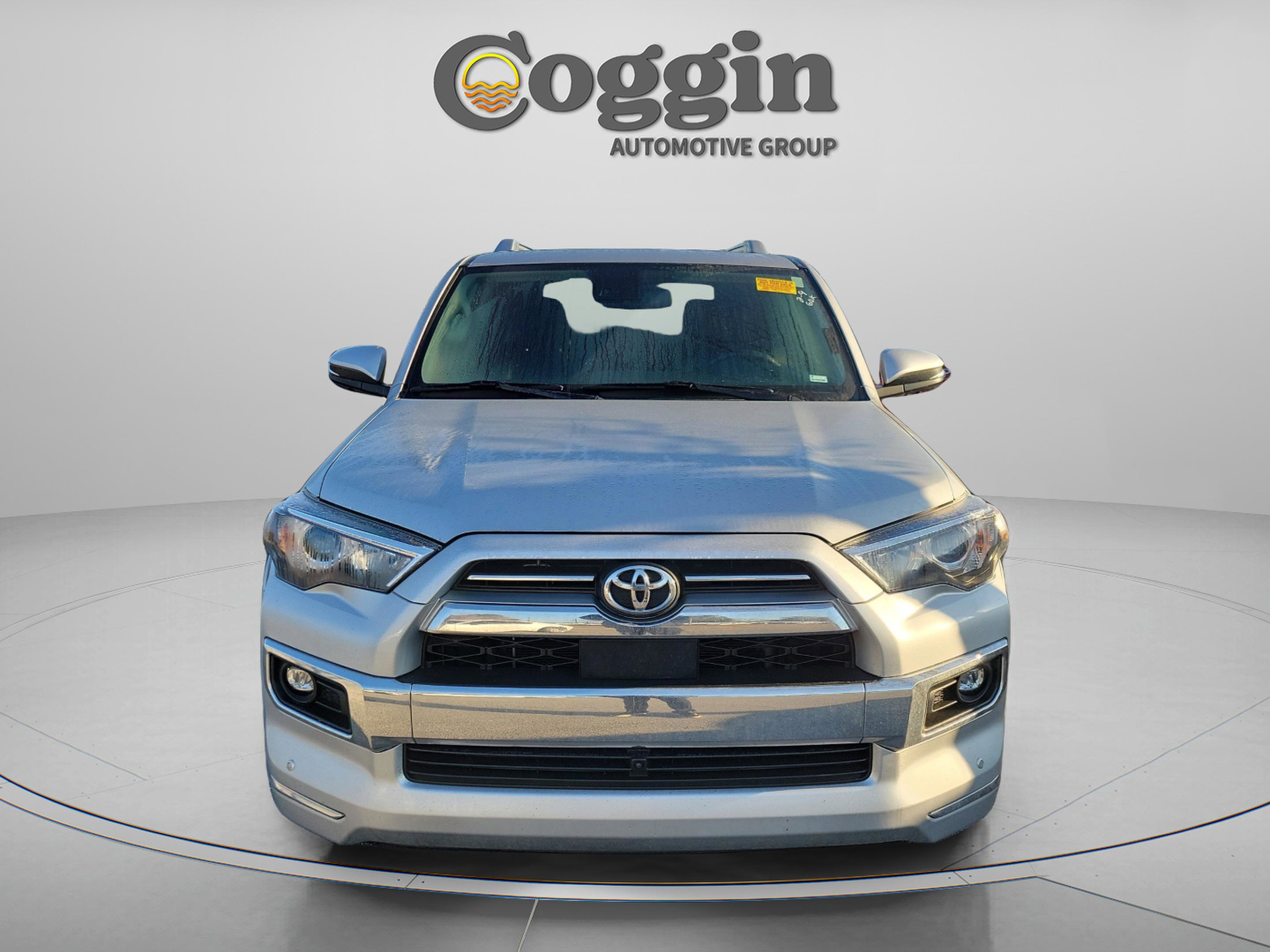 Used 2023 Toyota 4Runner Limited RWD image 9