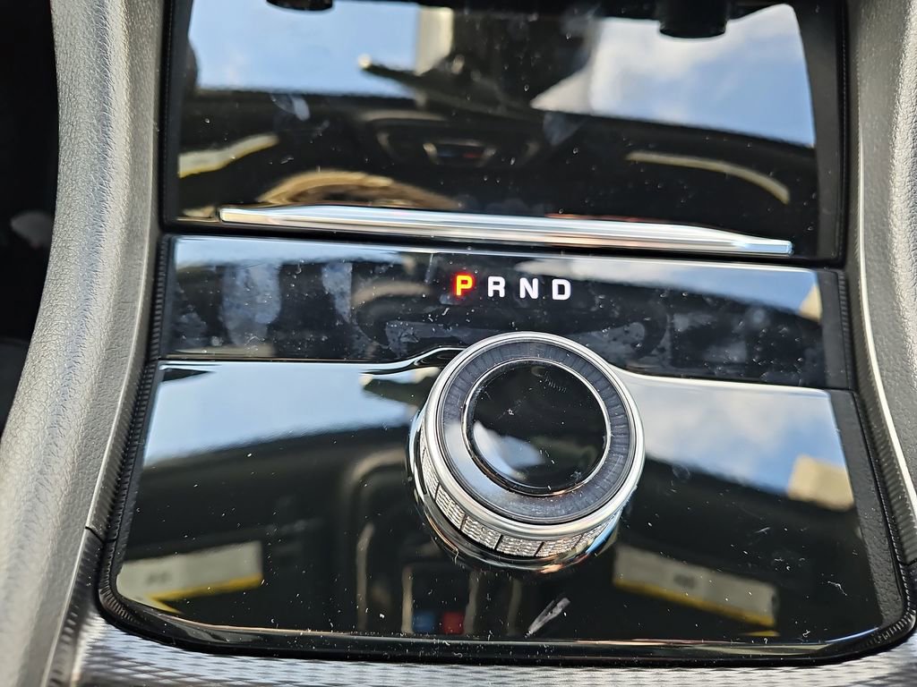 New 2025 Jeep Grand Cherokee L Altitude image 26