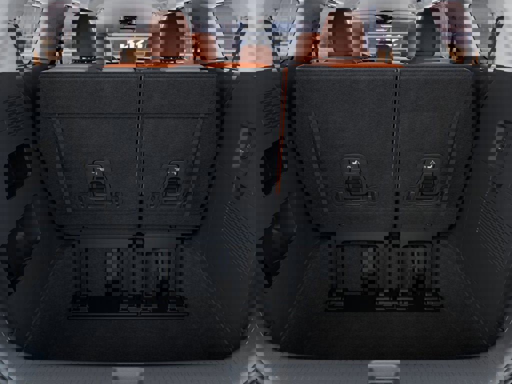 New 2026 Kia Carnival EX image 19