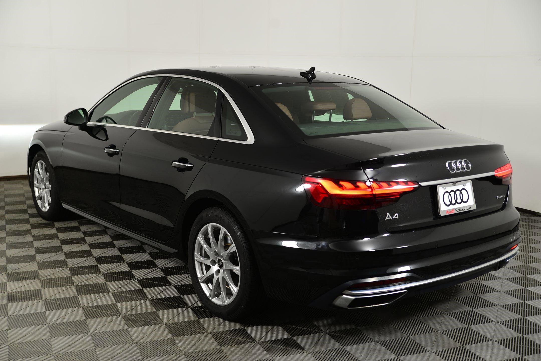 Certified 2023 Audi A4 2.0T Premium w/ Convenience Package image 3